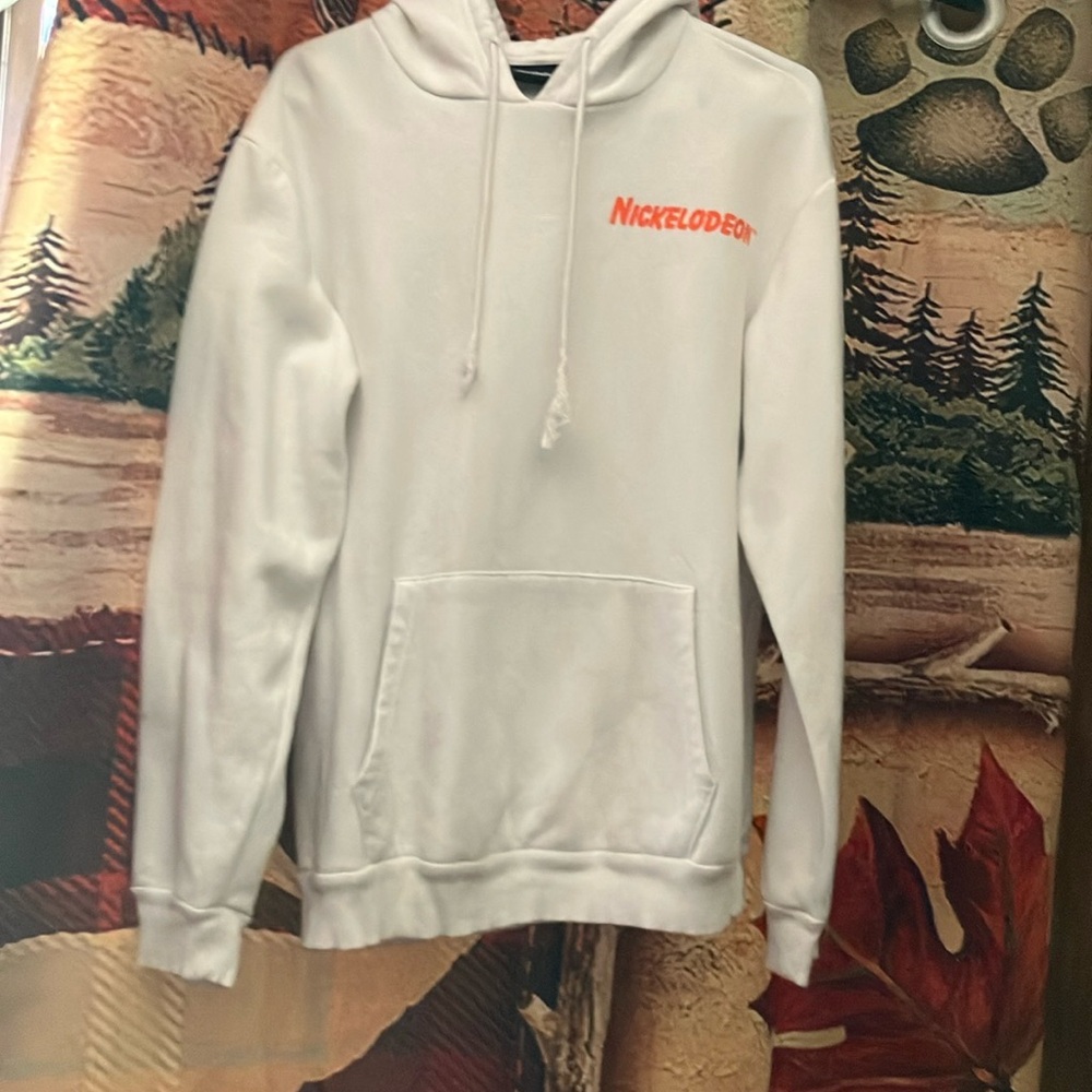 Nickelodeon White Sweatshirt Casual Style